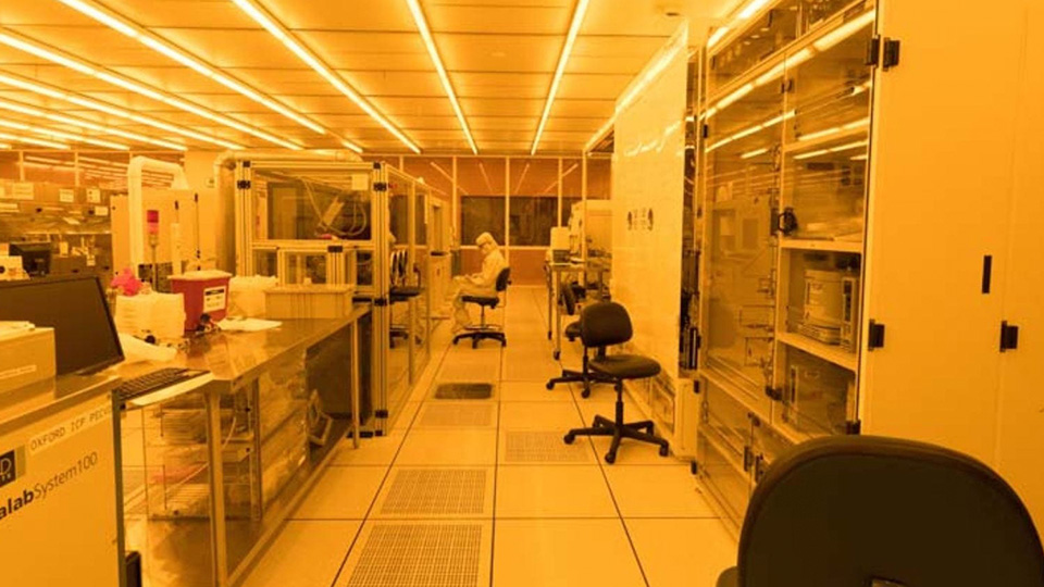 image of a clean room